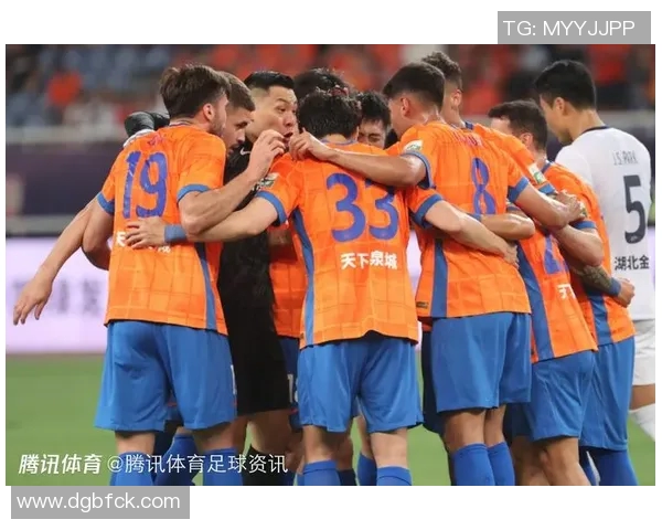 以球队策略为核心的战术调整与创新：提升球队整体竞争力的关键要素